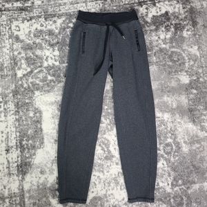 Lululemon Athletica  Mid Rise SweatPants Drawstrin